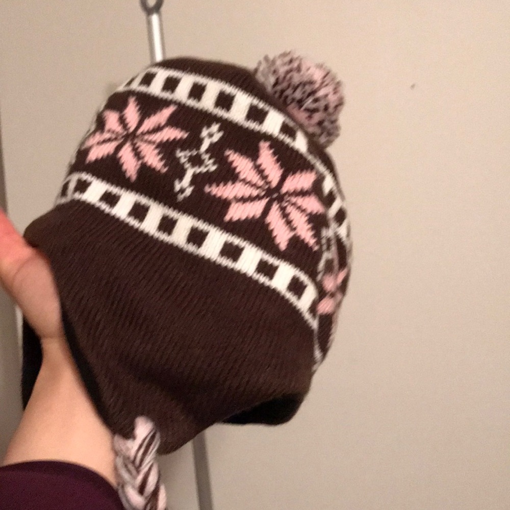 Winter hat - Picture 3 of 4